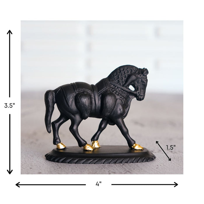 Trotting Horse