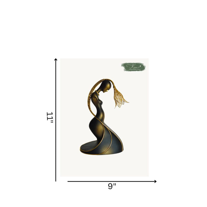 Gilded Lily