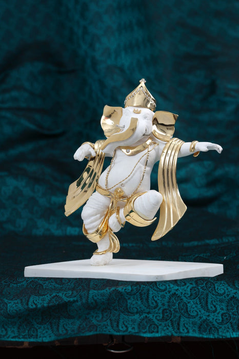 Ganesha (dancing)