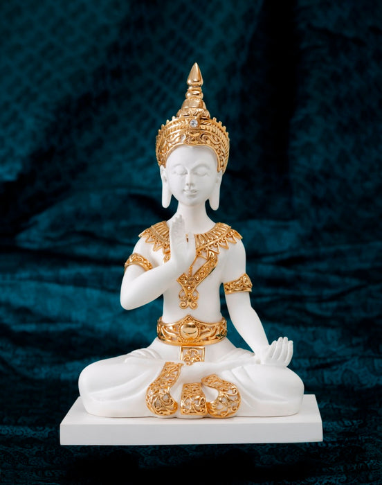 Buddha (sitting)