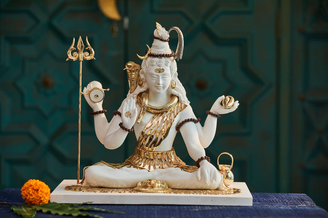 Shiva (sitting)