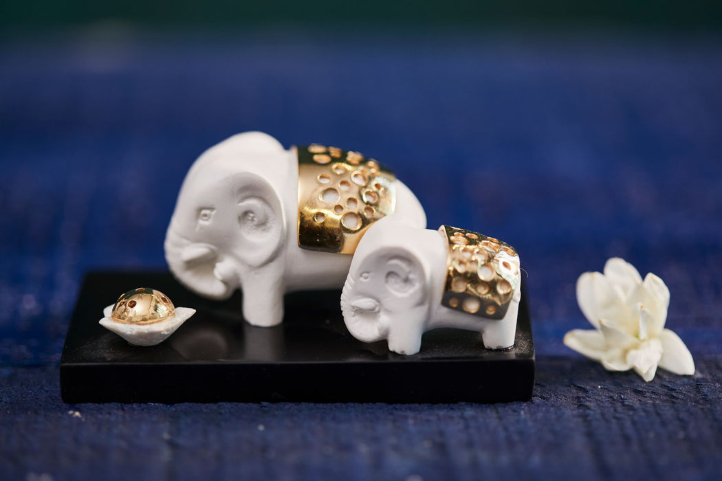 Agarbatti Stand (Elephants)